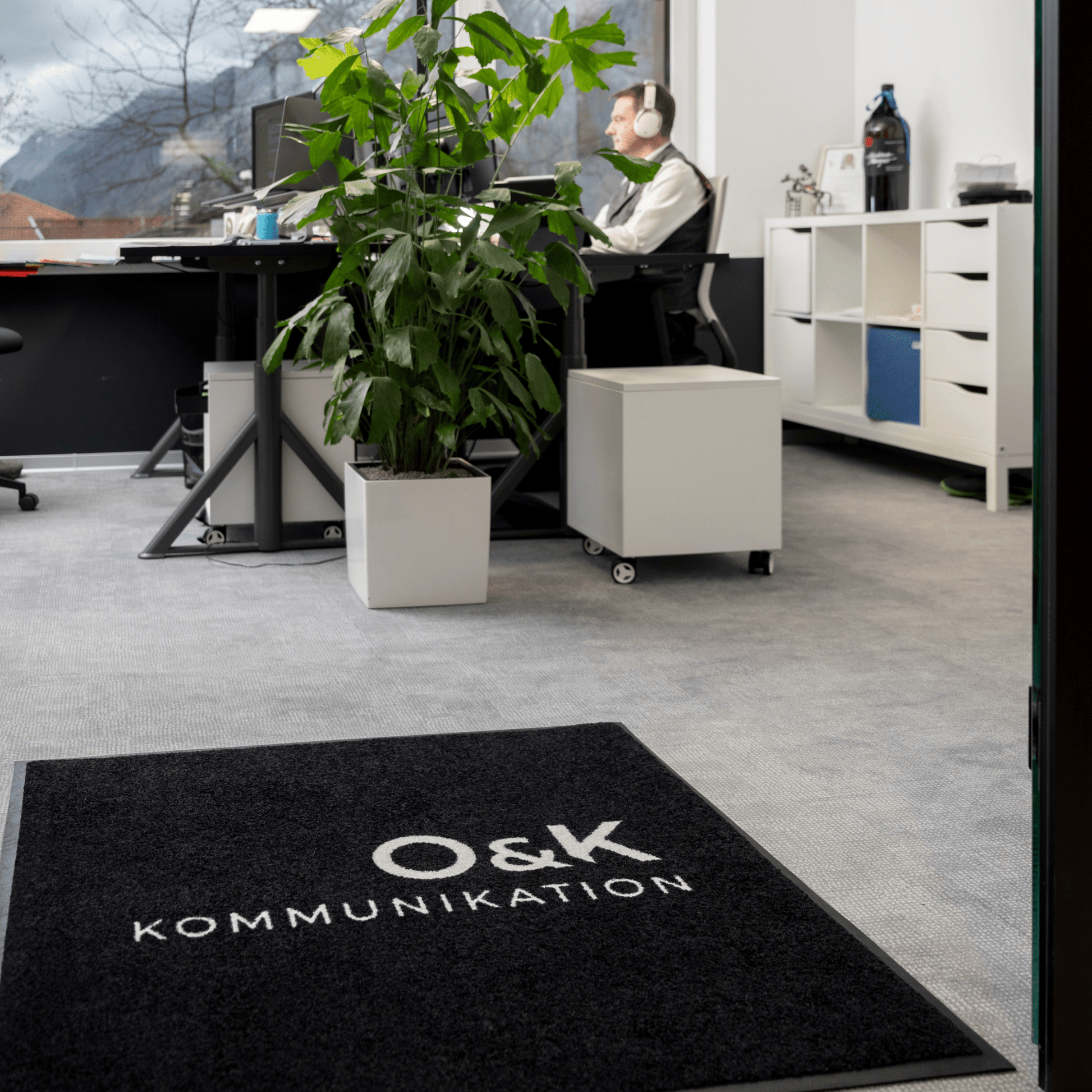 Reception/Showroom Mats - Myers Motor Merchandise