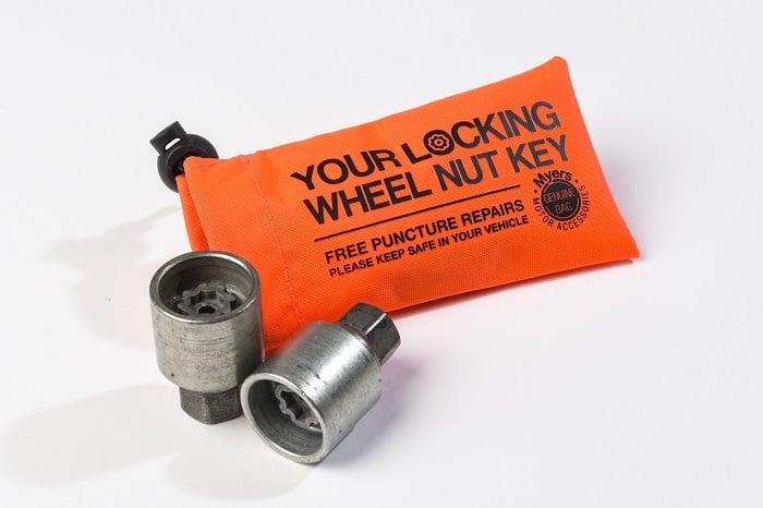 Locking Wheel Nut Bag Storage Pouch